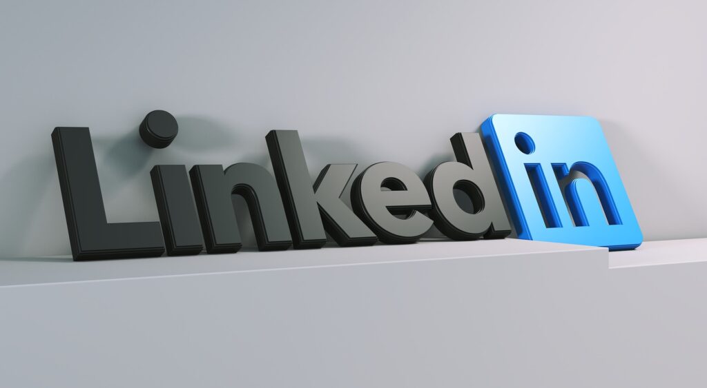 Image of a LinkedIn sign logo